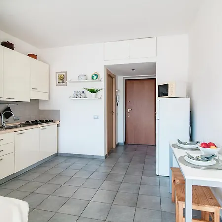 Appartement Love Is In The Air - By Myhomeincomo *